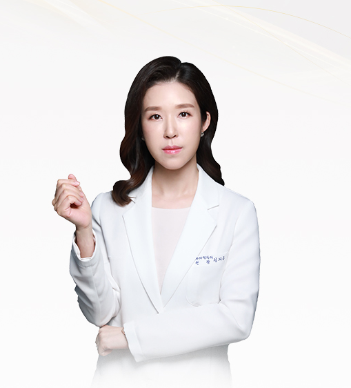 압구정 에버피부과 김지은 대표원장 진료